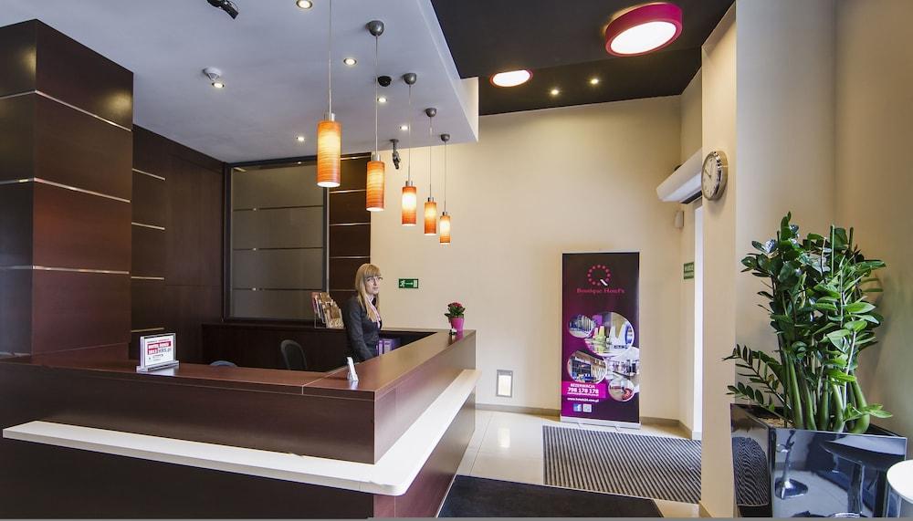 Boutique Hotel'S II Rewolucji Лодз Екстериор снимка