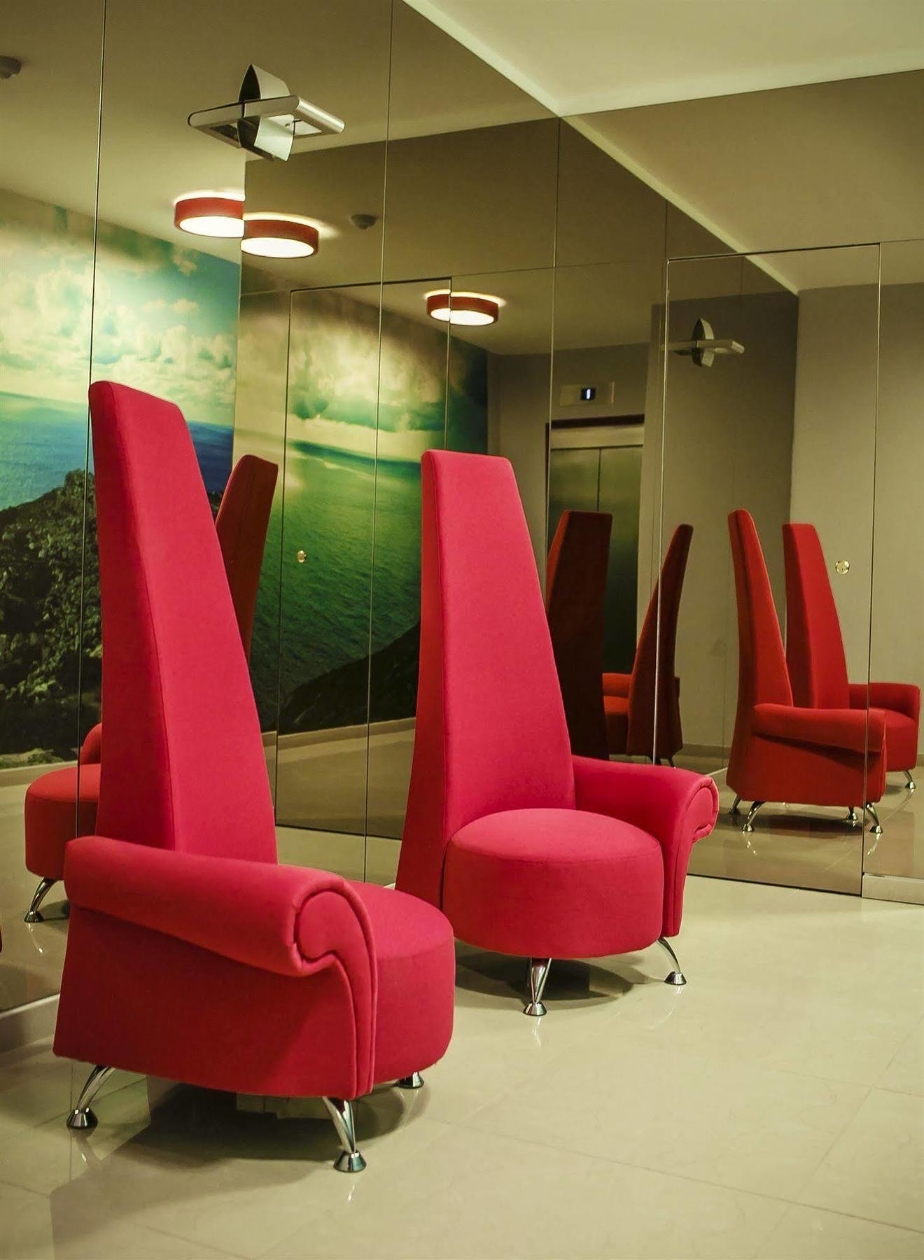 Boutique Hotel'S II Rewolucji Лодз Екстериор снимка